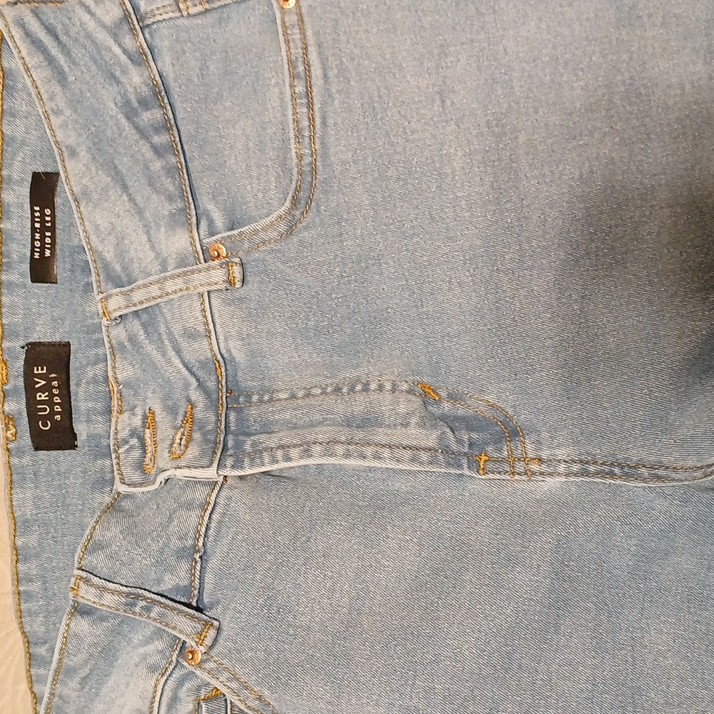 Curve Appeal High-Rise Wide Leg Jeans in Light Blue